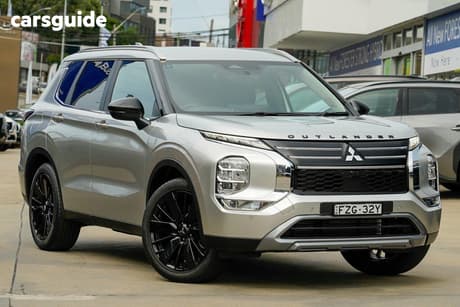 Silver 2025 Mitsubishi Outlander Wagon Aspire 7 Seat (2Wd)