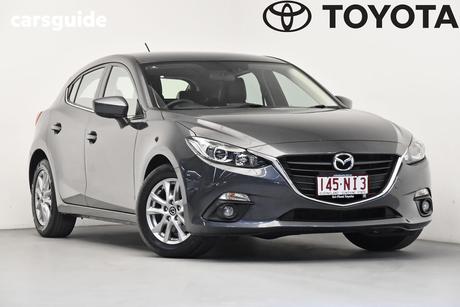 Grey 2015 Mazda 3 Hatchback Touring