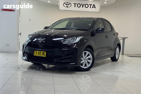 Red 2020 Toyota Yaris Hatchback Sx