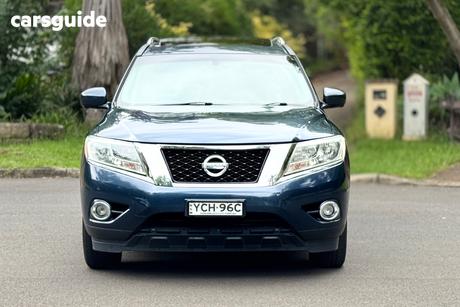 Blue 2015 Nissan Pathfinder Wagon St-L (4X4)