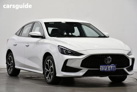 White 2024 MG MG5 Sedan Vibe