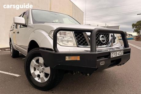 Silver 2014 Nissan Navara Dual Cab Pick-up Rx Silverline Se (4X4)