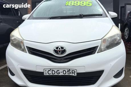 2011 Toyota Yaris Hatchback Yr
