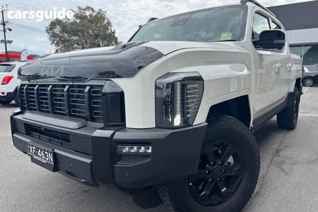 White 2025 Kia Tasman Double Cab Pick Up X-Pro (4X4) (0.9T) Bdy Fender