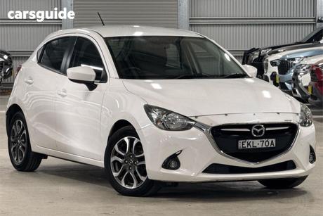 White 2015 Mazda 2 Hatchback Genki