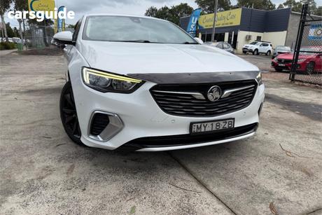 White 2018 Holden Commodore Liftback Rs