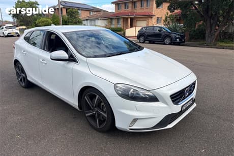 White 2014 Volvo V40 Hatchback T5 R-Design