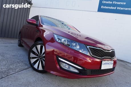 Red 2011 Kia Optima Sedan Platinum