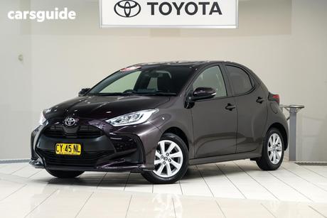 Red 2020 Toyota Yaris Hatchback Sx