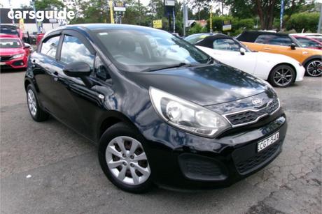 Black 2012 Kia RIO Hatchback S