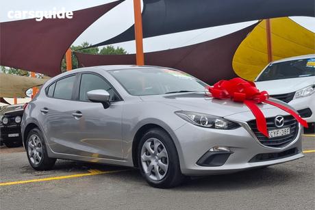 Grey 2014 Mazda 3 Hatchback Neo