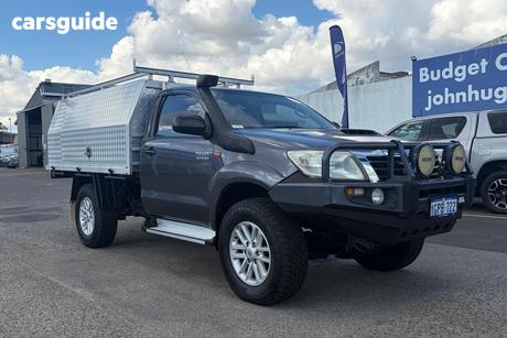 Grey 2014 Toyota Hilux Double Cab Chassis Sr (4X4)
