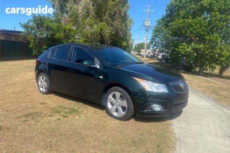 Green 2013 Holden Cruze Hatchback Equipe