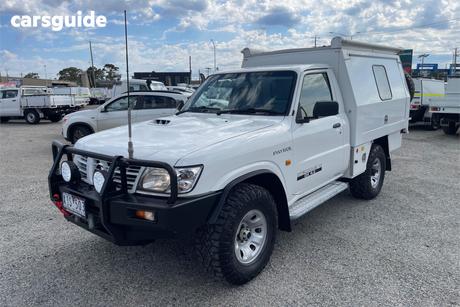 White 2005 Nissan Patrol Leaf Cab Chassis Dx (4X4)