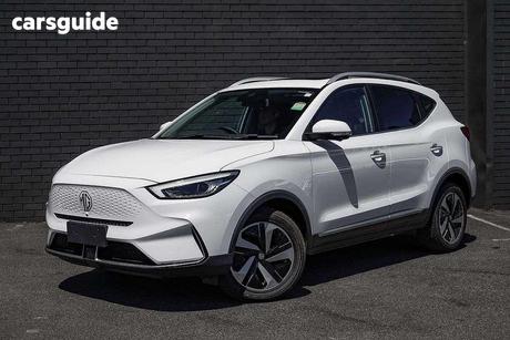 White 2025 MG ZS EV Wagon Long Range