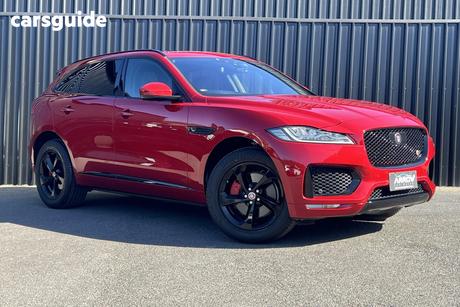 Red 2016 Jaguar F-Pace Wagon 35T S