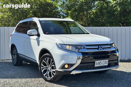 White 2018 Mitsubishi Outlander Wagon Ls 7 Seat (Awd)