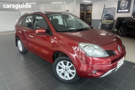 Red 2008 Renault Koleos Wagon Dynamique (4X2)