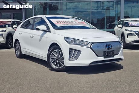 White 2022 Hyundai Ioniq Hatchback Electric Elite
