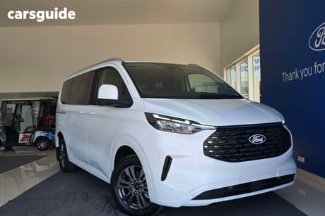 White 2025 Ford Tourneo Custom Wagon Titanium X (Swb)