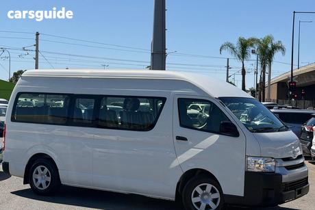 White 2018 Toyota HiAce Bus Commuter (12 Seats)