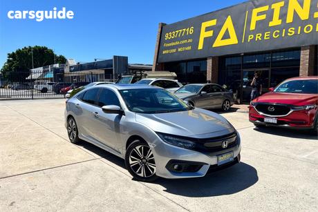 Silver 2016 Honda Civic Sedan Vti-Lx