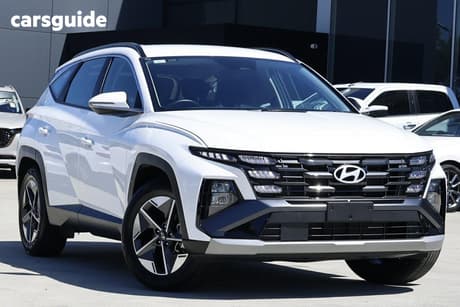 White 2024 Hyundai Tucson Wagon (Fwd)