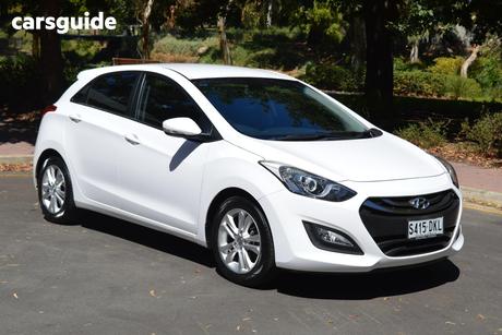 White 2013 Hyundai I30 Hatchback Premium