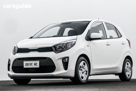 White 2022 Kia Picanto Hatchback S (Pe)