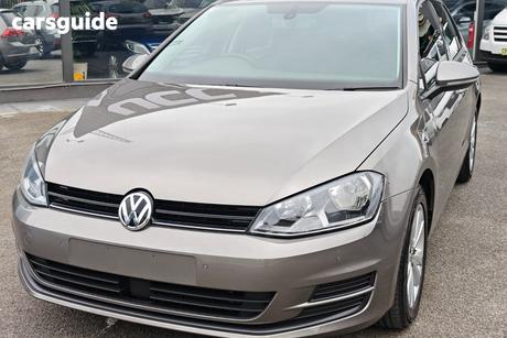 Brown 2014 Volkswagen Golf Hatchback 90 Tsi Comfortline