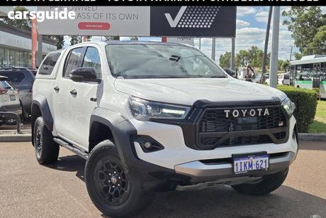 White 2023 Toyota Hilux Double Cab Pick Up Gr-Sport Two-Tone (4X4)
