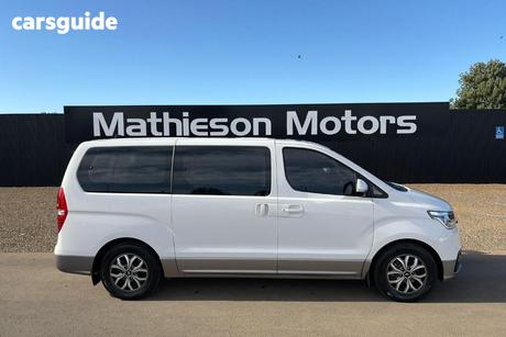 White 2019 Hyundai Imax Wagon Elite