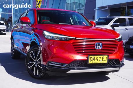 Red 2024 Honda HR-V Wagon E:Hev L