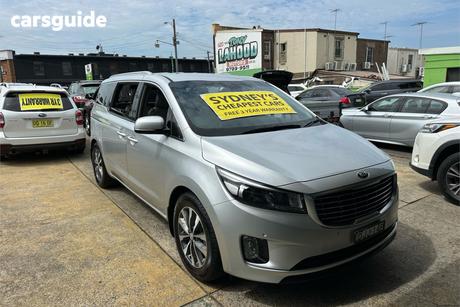 Silver 2016 Kia Carnival Wagon Sli