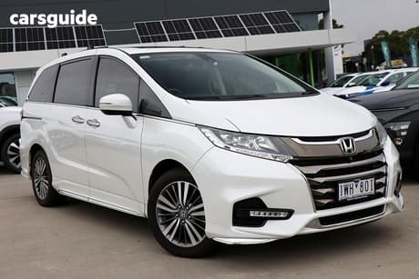 White 2019 Honda Odyssey Wagon Vti-L