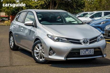 Silver 2014 Toyota Corolla Hatchback Ascent Sport