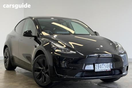 Black 2024 Tesla Model Y Wagon Rear-Wheel Drive