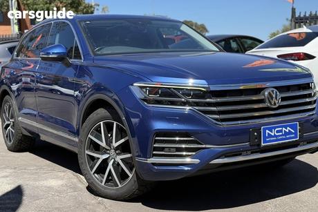 Blue 2019 Volkswagen Touareg Wagon Launch Edition