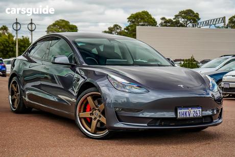 Silver 2022 Tesla Model 3 Sedan Performance