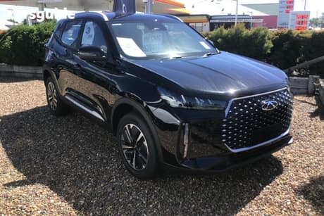 Black 2025 Chery Tiggo 4 Wagon Urban Hev