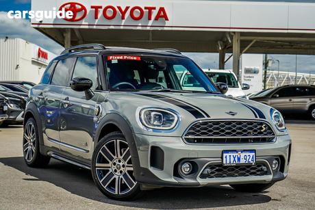 Grey 2023 Mini Countryman Wagon Cooper Se All4 Classic (Hyb)