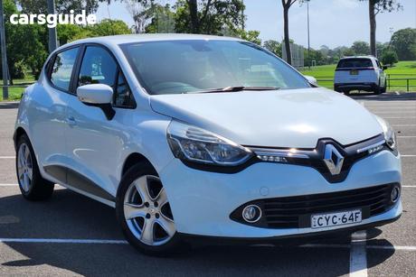 White 2015 Renault Clio Hatchback Expression