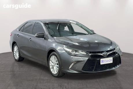 2016 Toyota Camry Sedan Atara Sl