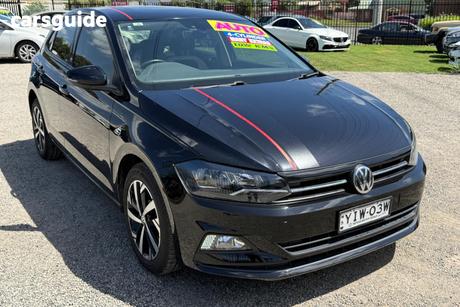 Black 2018 Volkswagen Polo Hatchback Beats