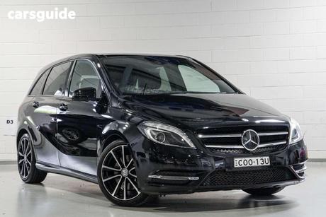 Black 2013 Mercedes-Benz B250 Hatchback
