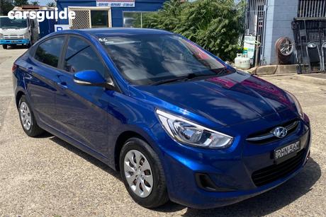Blue 2016 Hyundai Accent Sedan Active