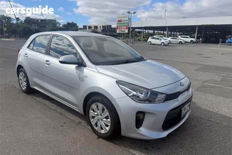 Silver 2019 Kia RIO Hatchback S