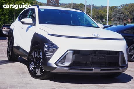 White 2025 Hyundai Kona Wagon Premium