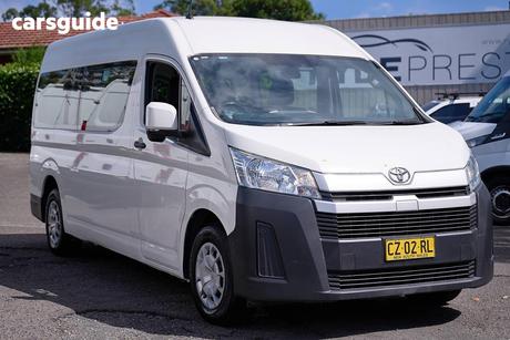 White 2020 Toyota HiAce Bus Slwb Commuter (12 Seats)