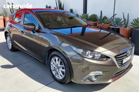 Grey 2015 Mazda 3 Hatchback Touring
